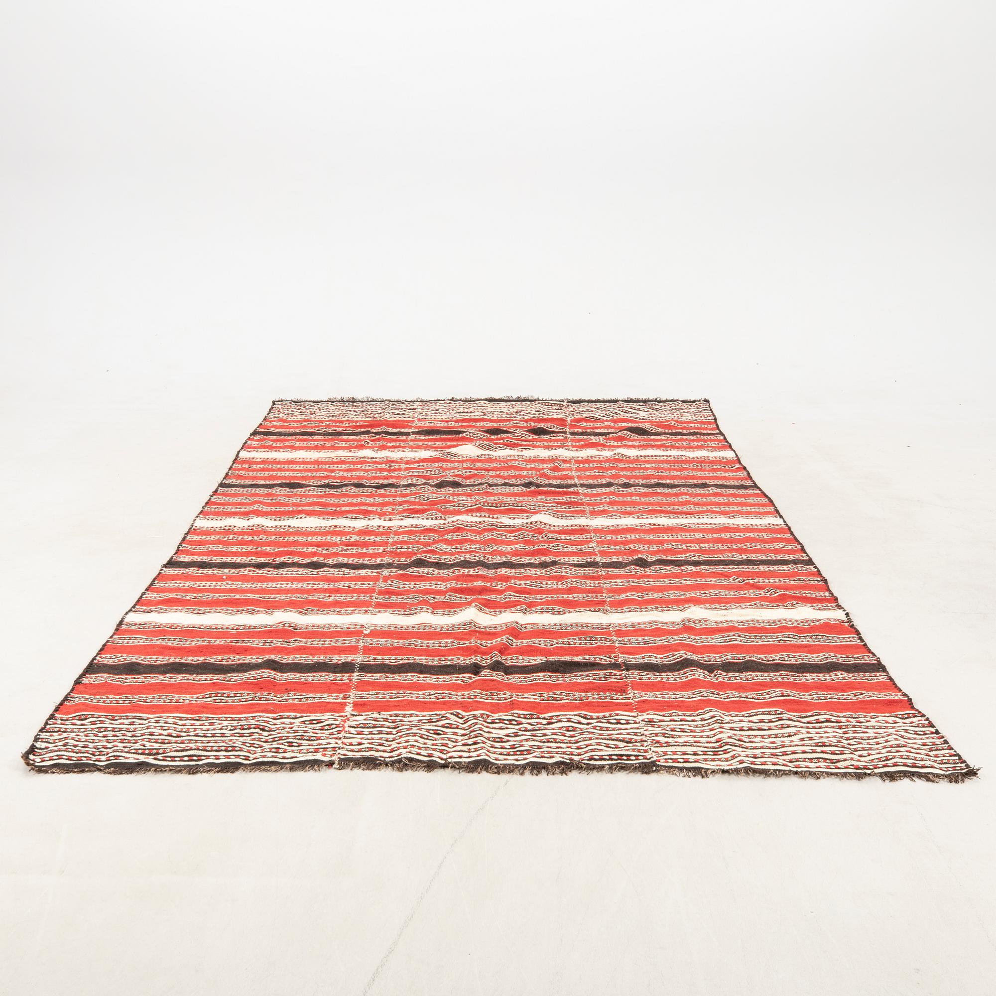 Matta kelim, Semiantik/old. Aliabad området ca 415x216 cm.