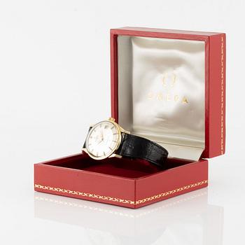 Omega, Constellation, Chronometer, "Pie-Pan", wristwatch, 34 mm.