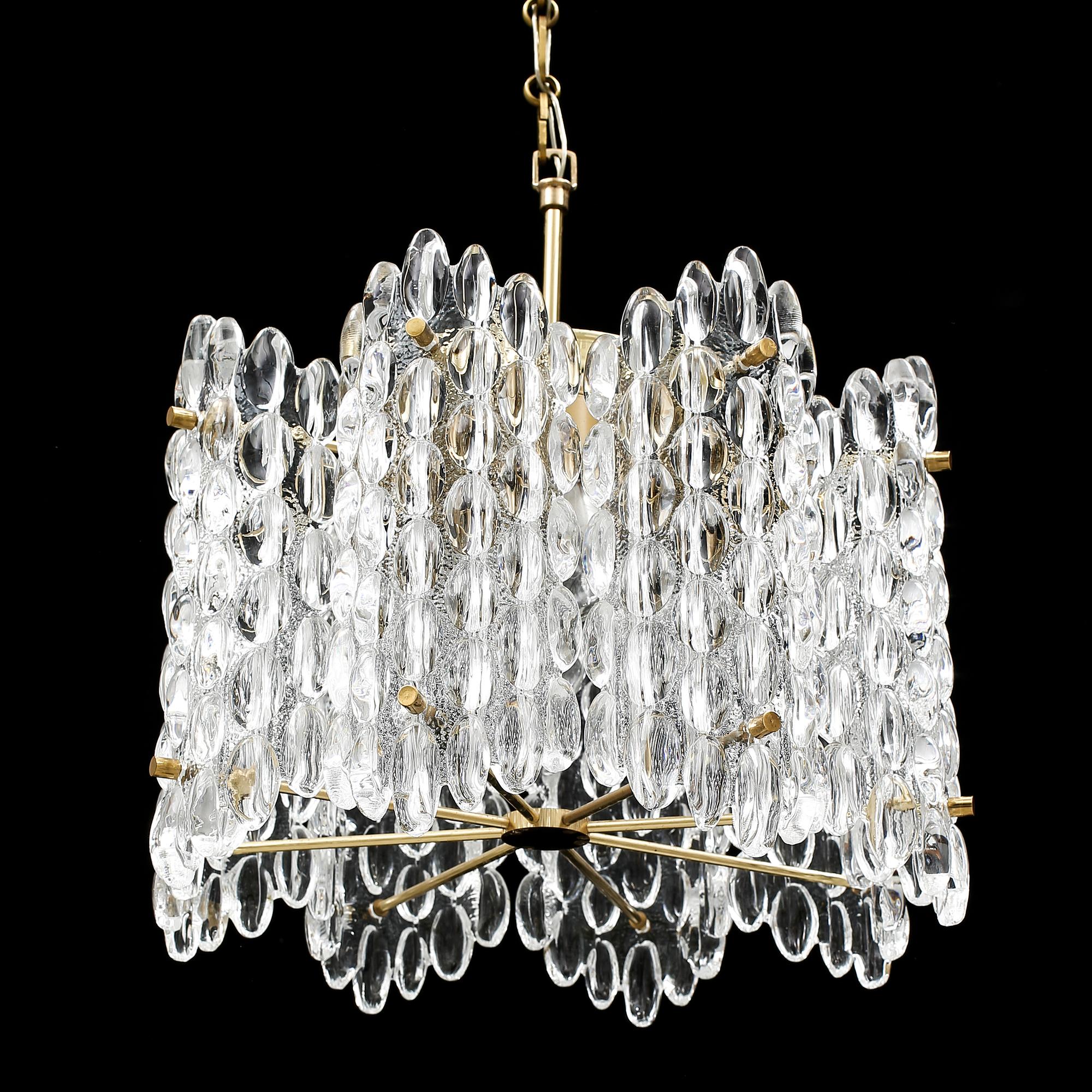 TAKLAMPA, glas och mässing, Carl Fagerlund, Orrefors, 1900-talets andra hälft.