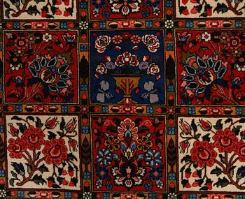 MATTA, Bachtiari, 1900-talets andra hälft, 300x205 cm.