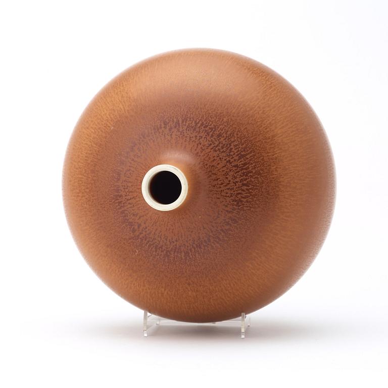 Berndt Friberg, a stoneware vase, Gustavsberg Studio 1963.