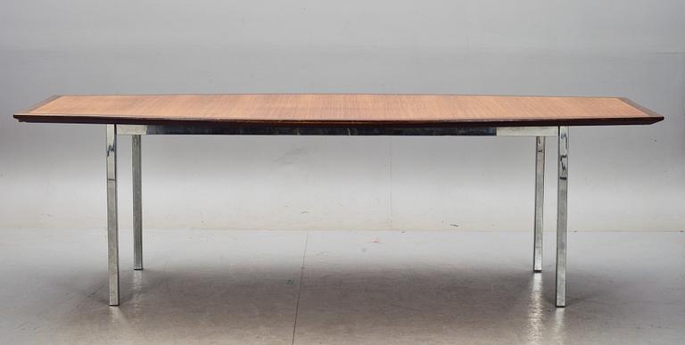 BORD, Florence Knoll, Knoll International.