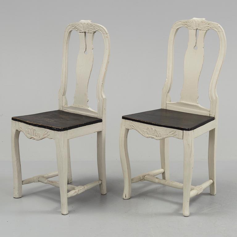 A set of eight similar swedish chairs, Järvsö, Hälsingland, first half of the 19th century.