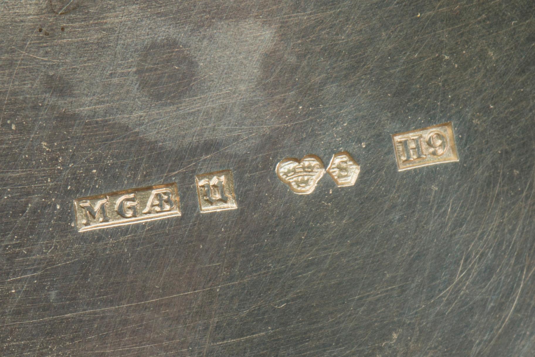 SKÅL, VAS samt FAT, silver. 1900-talets mitt/andra hälft. Total vikt ca 460 gram.
