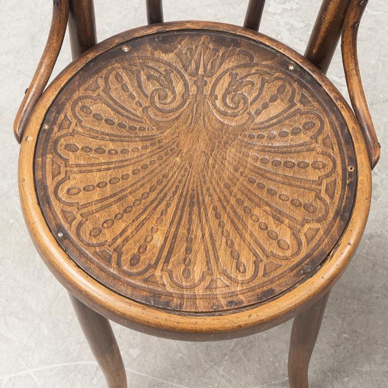 A set of 6 Café chairs, Mundus, Poland, early 20th Century.