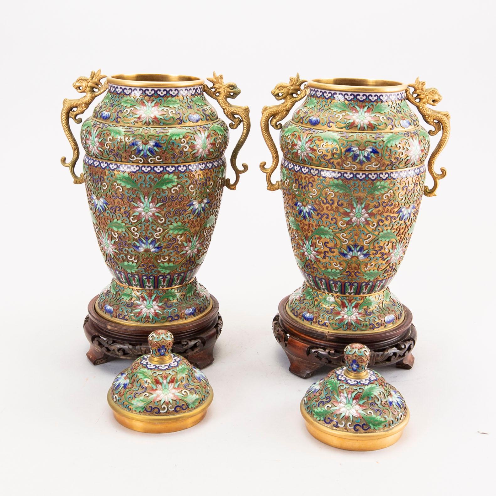 Lockurnor ett par Kina 1960/70-tal.