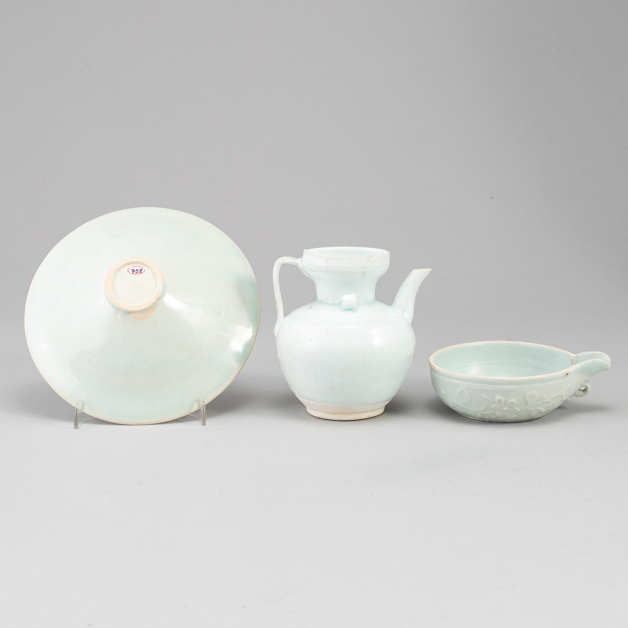 KANNA, FAT och KÅSA, keramik. Songstil.