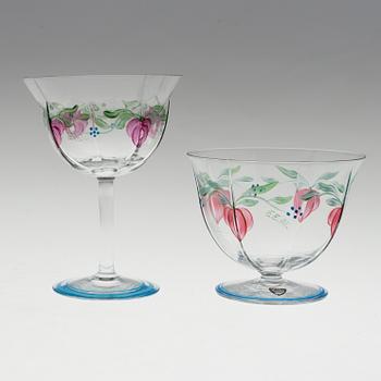 EVA ENGLUND, champagnekupor + skål, 9 delar, "Maja", Orrefors, sent 1900-tal.