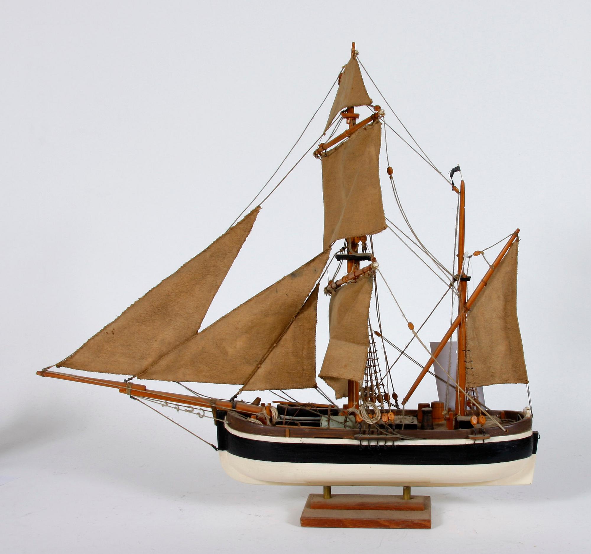 SKEPPSMODELLER, 2 st.