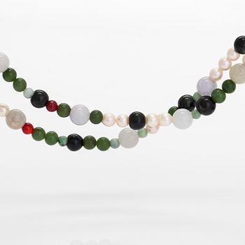 Necklace and bracelets, 2 pcs, jadeite, cultured pearls, and ruby zoisite.