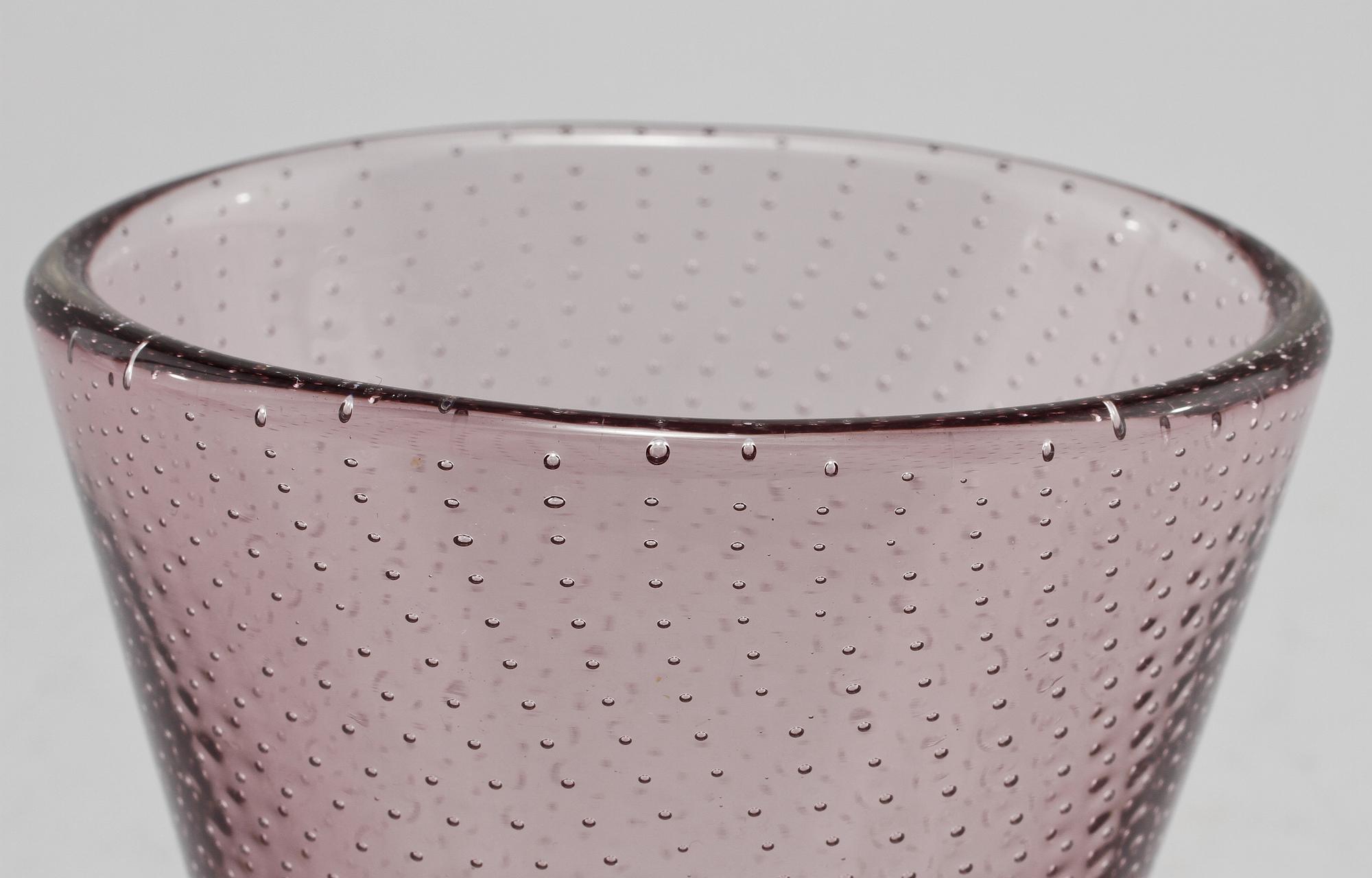 SKÅL, glas, Gunnel Nyman, Nuutajärvi Notsjö, omkring 1900-talets mitt.