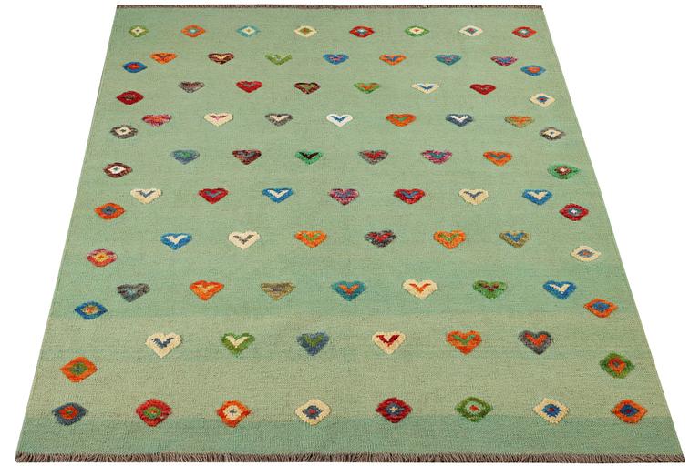A Kilim carpet, c. 195 x 155 cm.