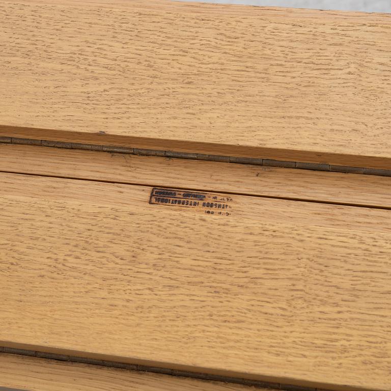 Bruno Mathsson, drop-leaf table, "Maria Flap", Mathsson International, Värnamo.