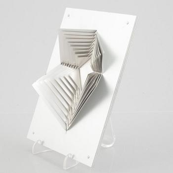 Arne Jones, "Blossom".