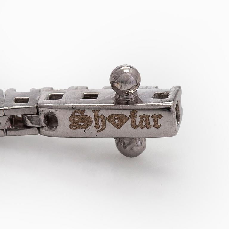 Tennisarmband, 18K vitguld och briljantslipade diamanter.