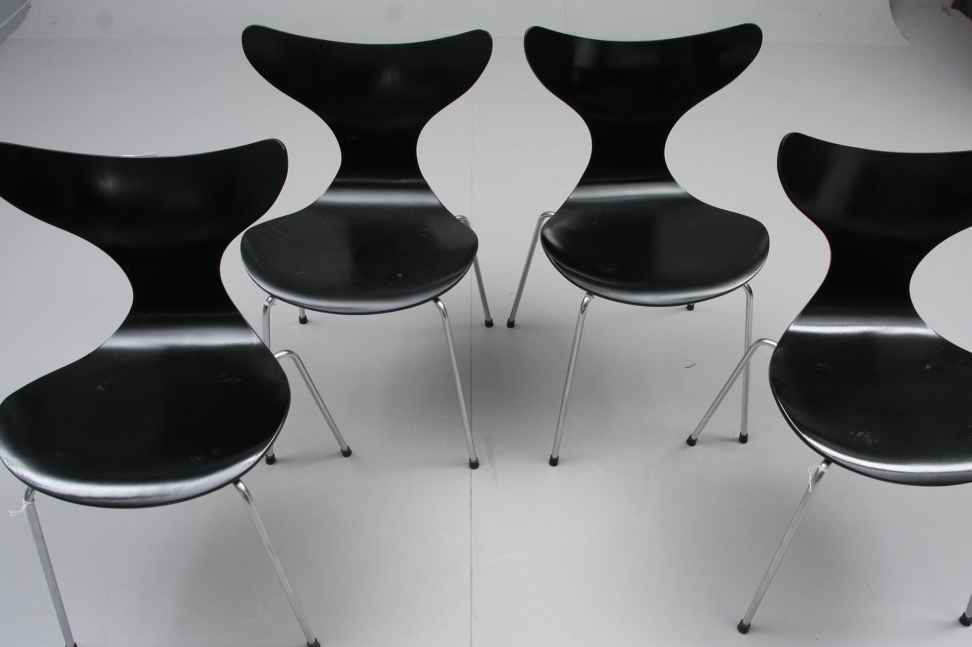 STOLAR, 4 st, "Mågen/Måsen", Arne Jacobsen, Fritz Hansen.
