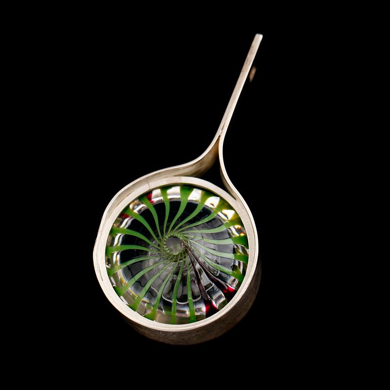 HÄNGE, silver och glas, Berit Johansson, 1975.