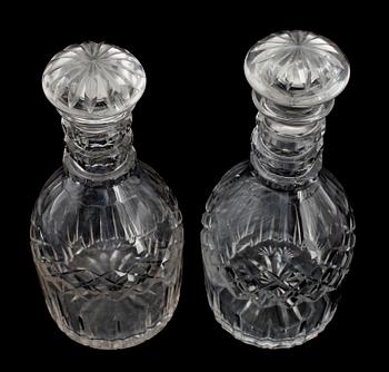 KARAFFER 2 st, snarlika, kristall, tidigt 1900-tal.