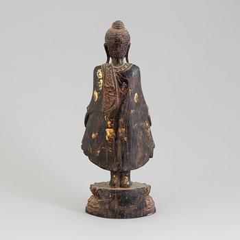 A thai wooden sculpture, 20th century.