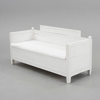 SOFFA, gustaviansk, omkring år 1800.