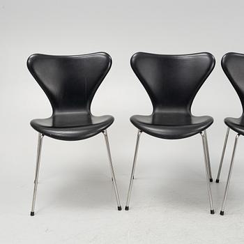 Arne Jacobsen, stolar 4 st, "Sjuan" för Fritz Hansen Danmark 2006.