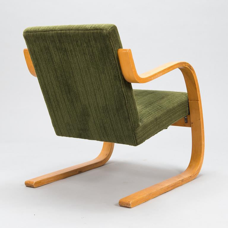 Alvar Aalto, A 1930's/1940s '34/402' armchair for  O.Y. Huonekalu- ja Rakennustyötehdas A.B. Finland.