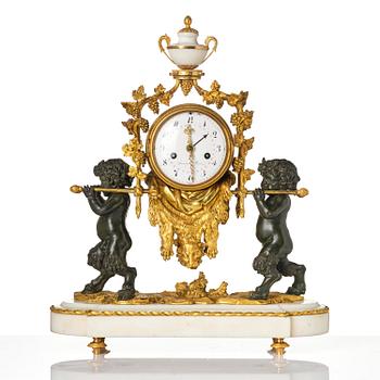 Bordspendyl, Parisarbete, sent 1700-tal, Louis XVI.