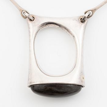Lapponia, necklace sterling silver and spectrolite, Finland 1980.