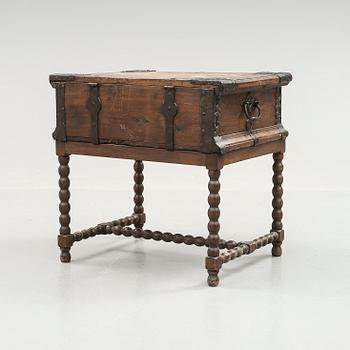 SCHATULL, barock, 1700-tal.