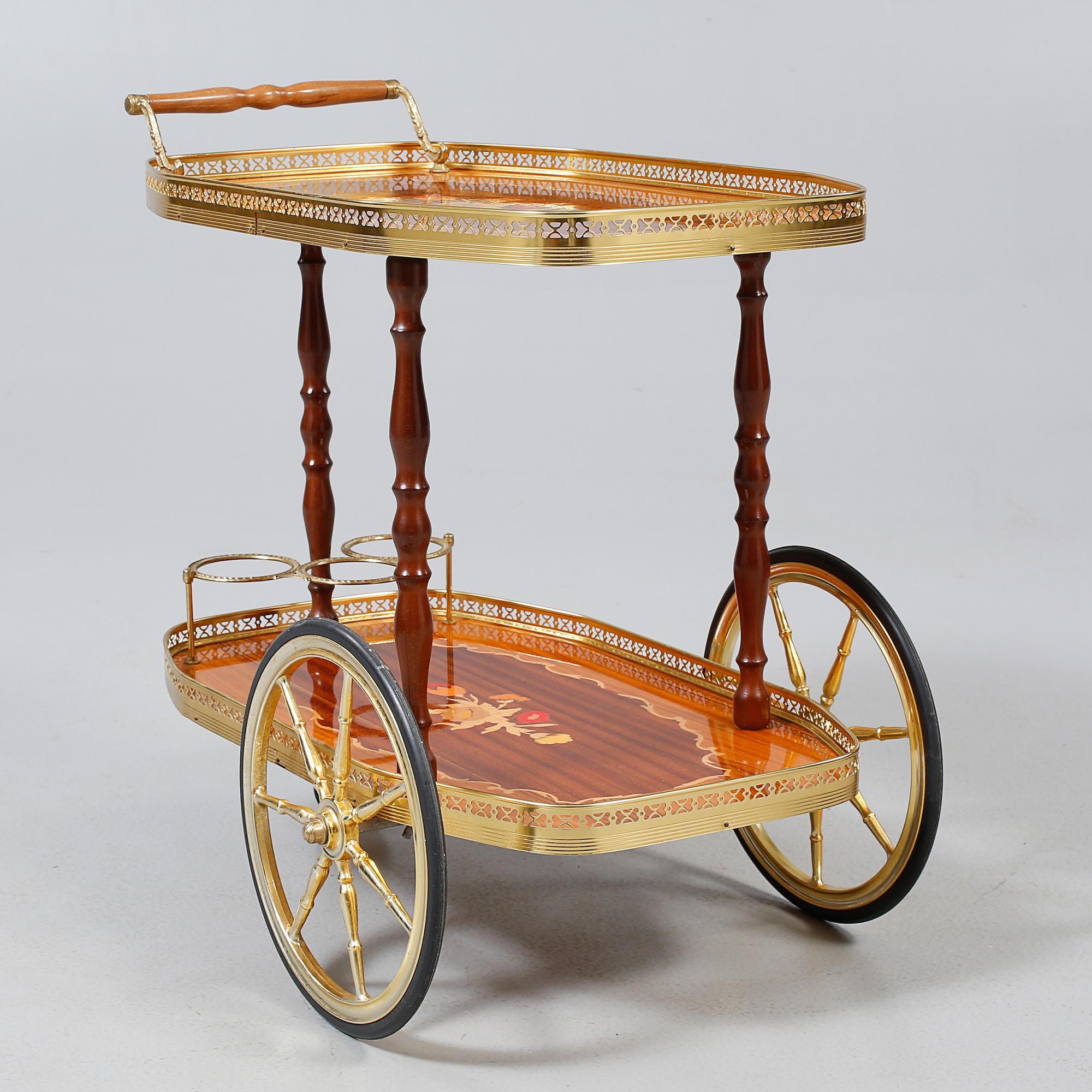 SERVERINGSVAGN, 1900-talets andra hälft.