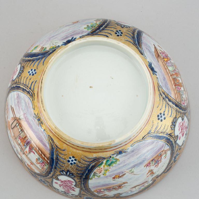 Bålskål, kompaniporslin. Qingdynastin, Qianlong (1736-95).