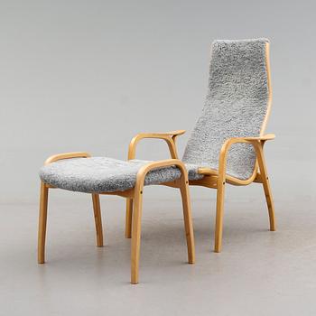 FÅTÖLJ med PALL, "Lamino", Yngve Ekström, Swedese, 1900-talets andra hälft.