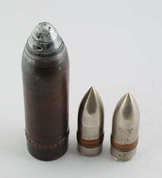 BREVPRESSAR, 3 st, i form av granater, 1900-tal.