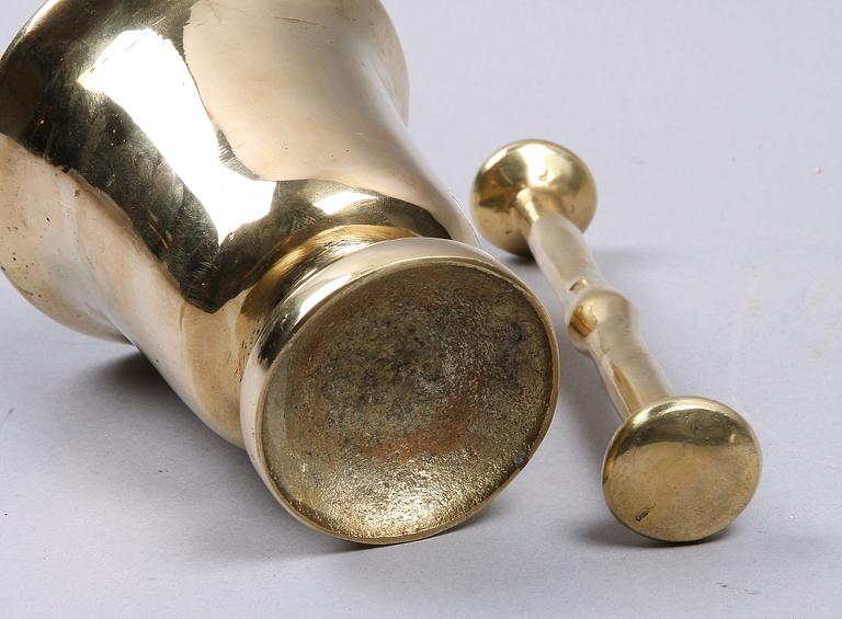 MORTEL, mässing, 1900-tal.