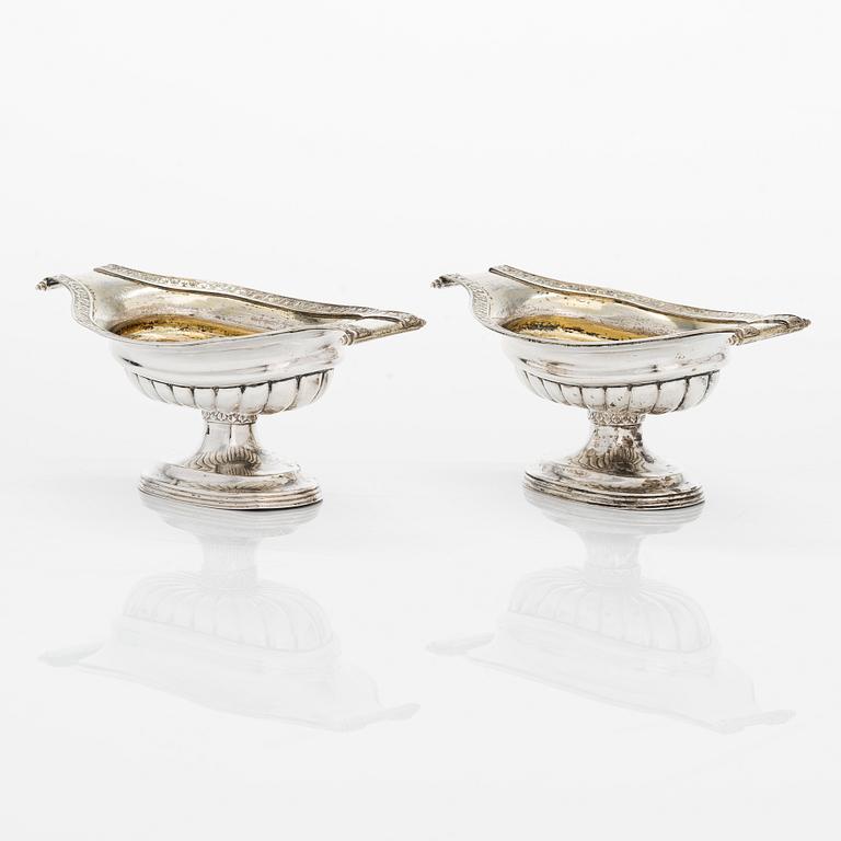 Adolf Fredrik Granfelt, saltkar, ett par, silver och förgyllt silver, Borgå (AFG verksam 1827-54).