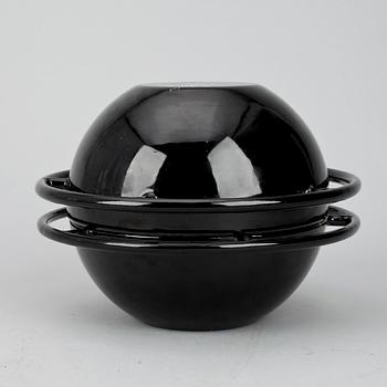 TIMO SARPANEVA, burk med lock, "Saturnus".