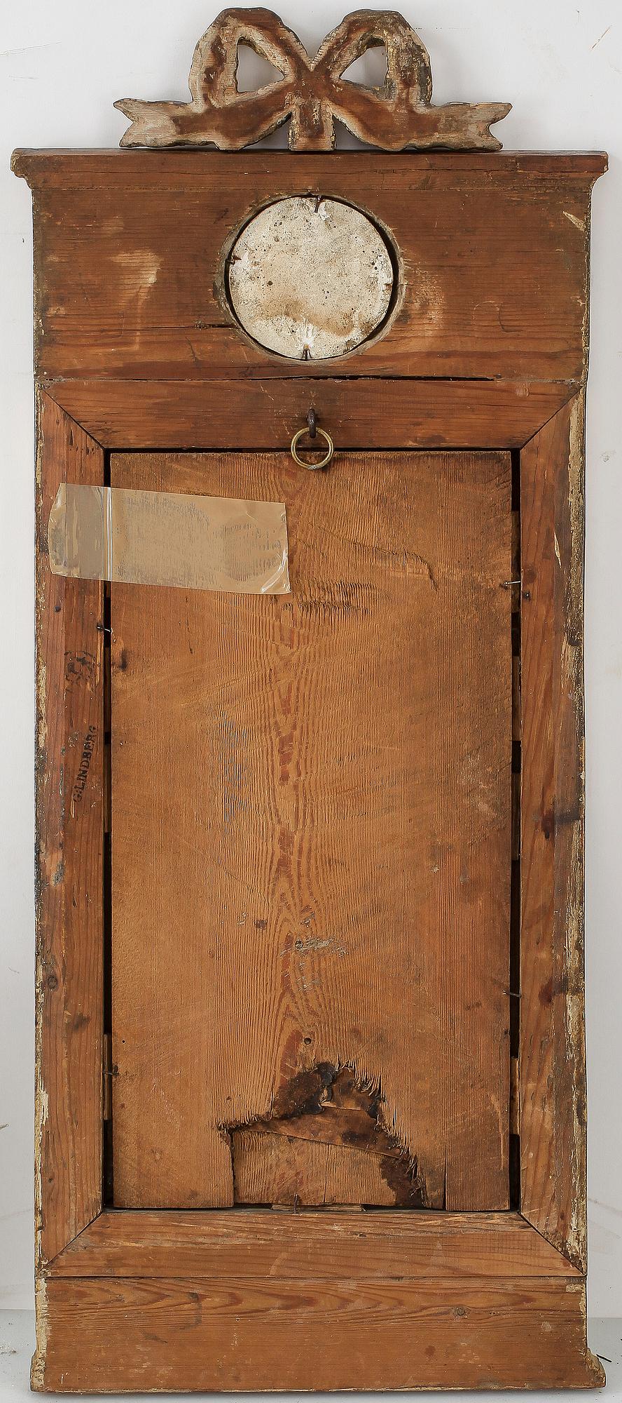 SPEGEL, sengustaviansk, Georg Lindberg samt otydlig hallstämpel, omkring 1800.