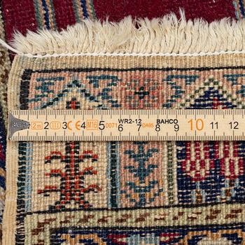 A gallery rug, Kayseri Saff, approx. 218 x 87 cm.