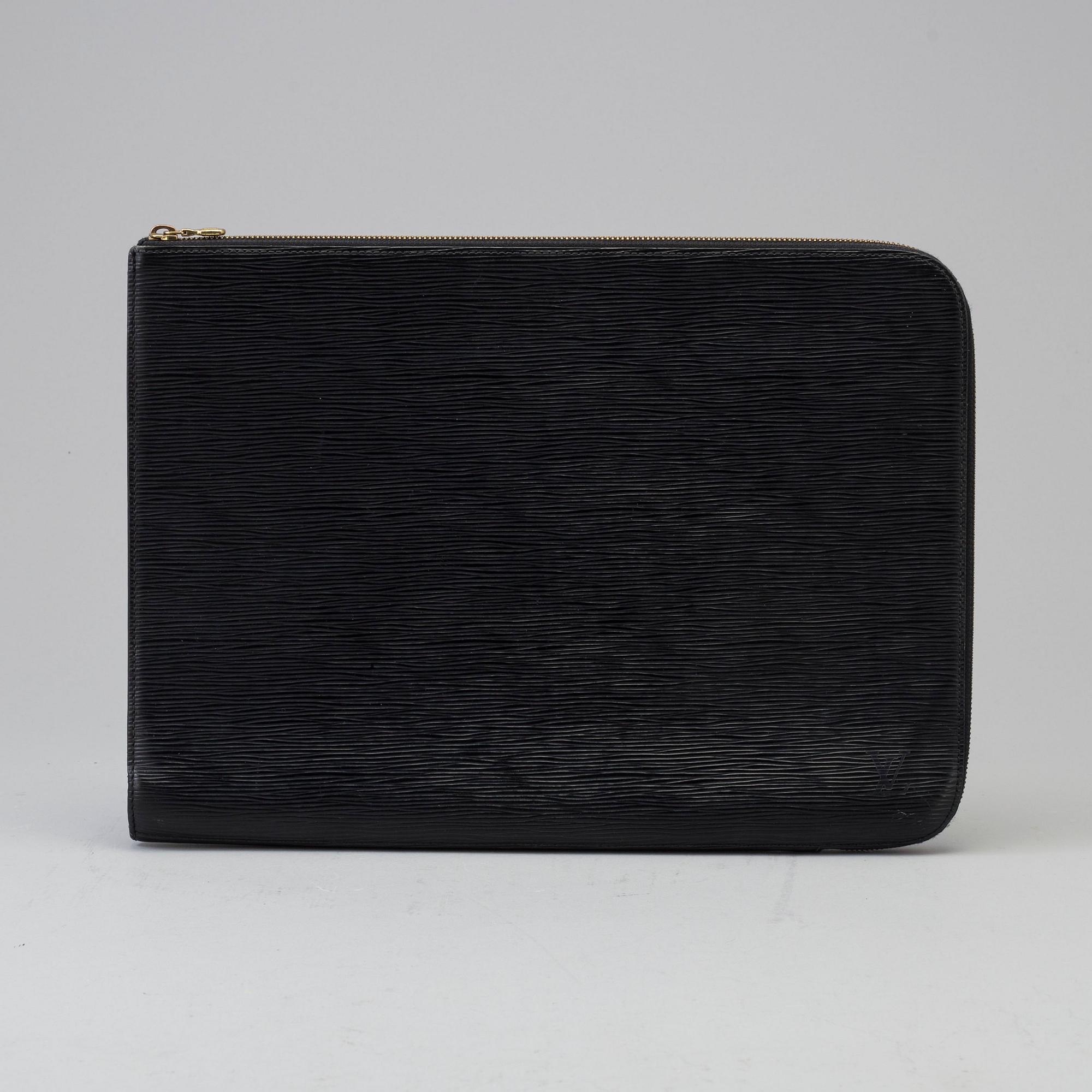 LOUIS VUITTON, a 'Poche Documents' briefcase.