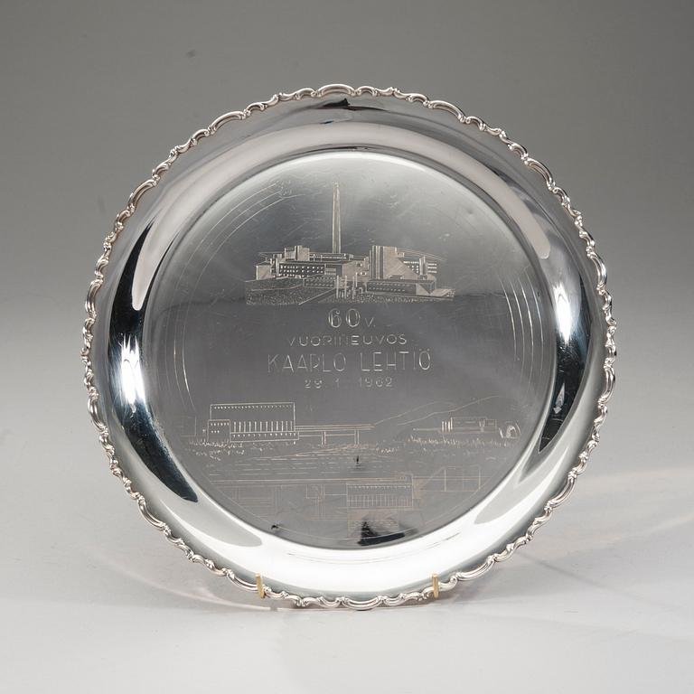 BRICKA, silver, Hopeakeskus, Tavastehus 1961.Vikt 563,7 g.