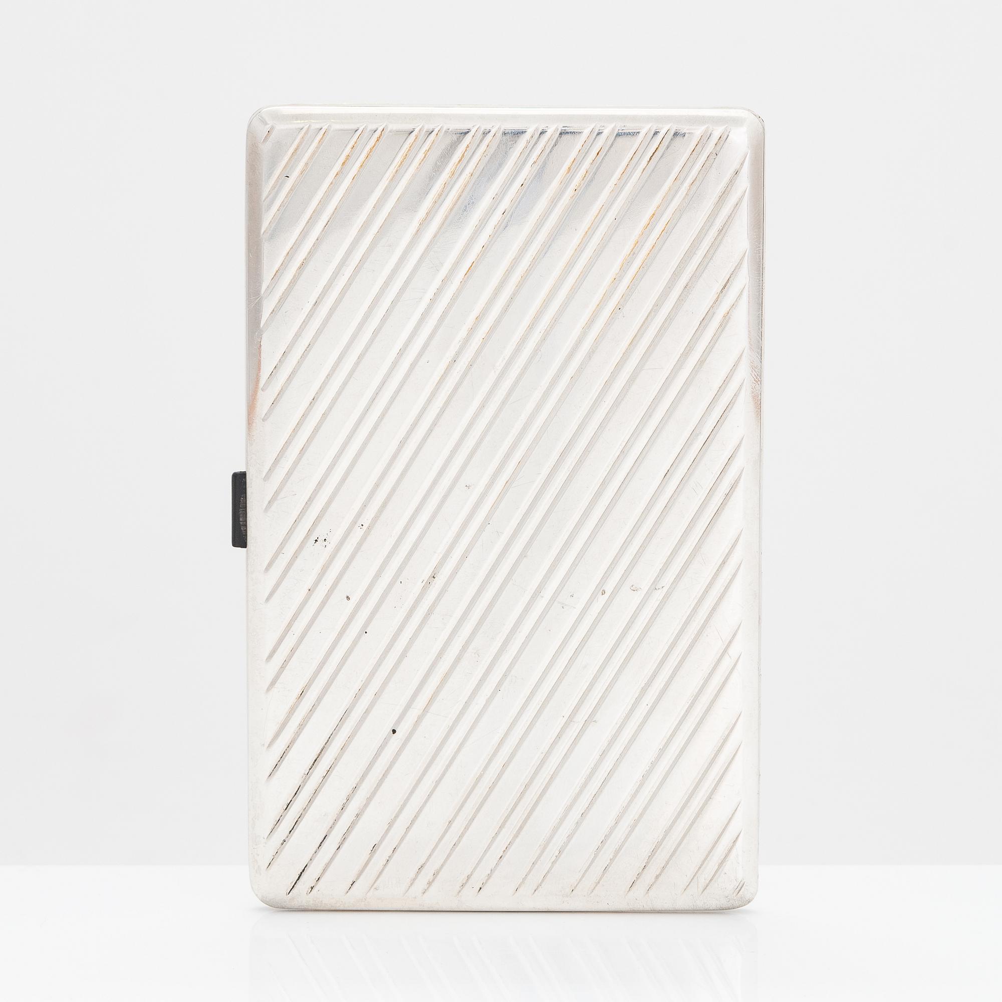 Visitkortshållare, silver, Ungerns riksvapen i emalj, Kurcz Testvérek és Adler, Budapest, Ungern tidigt 1940-tal.