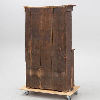 A Swedish provincial cabinet, dated 1790.