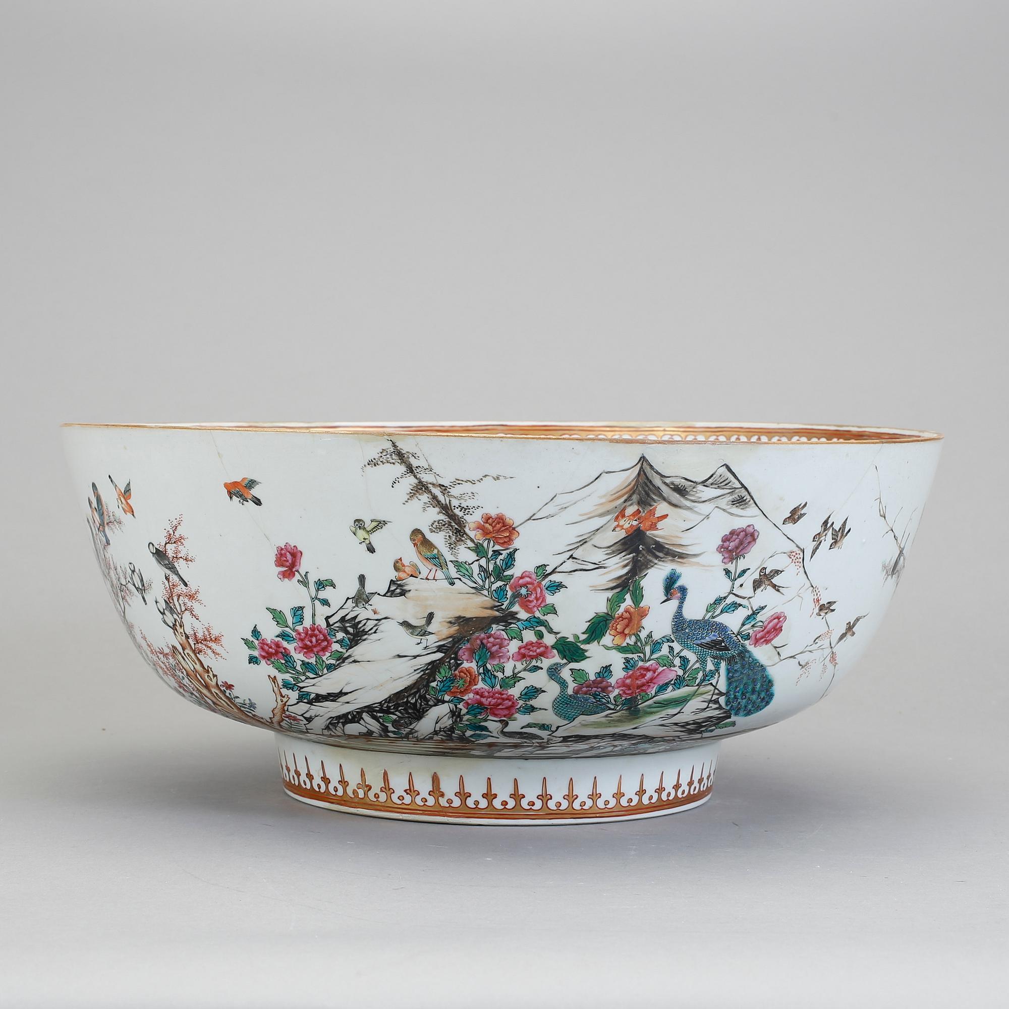 BÅLSKÅL, porslin, Qianlong, Kina 1700-tal.