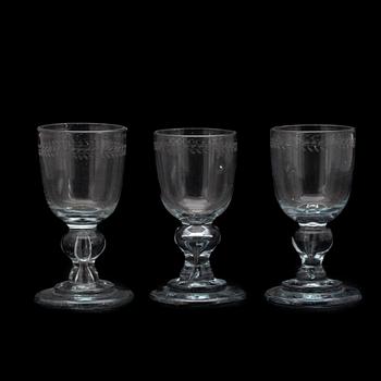 STARKVINSGLAS, 3st, sengustavianska, 1800-talets början.