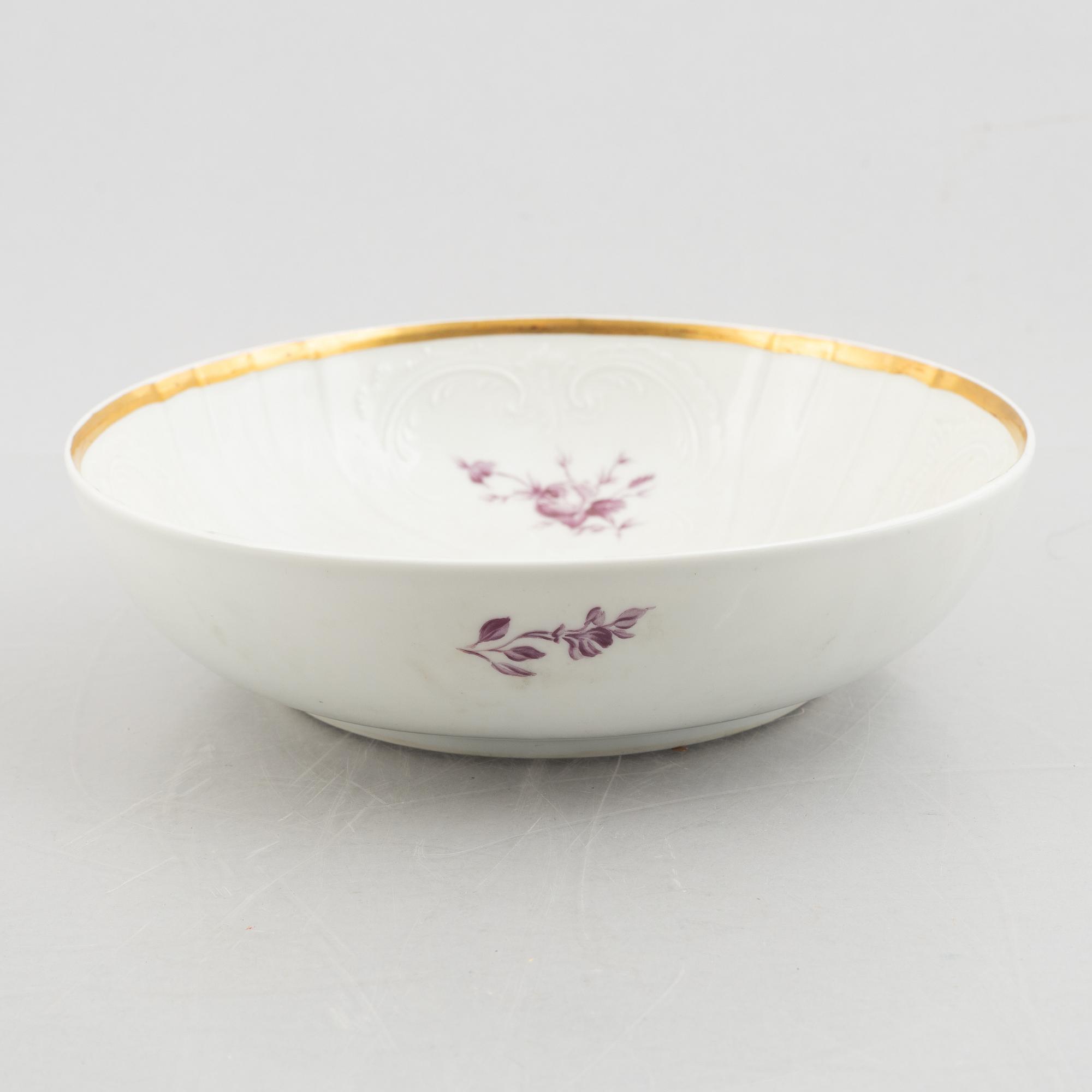 A 61-piece porcelain dinner service, Royal Copenhagen, Denmark, early 20th century.