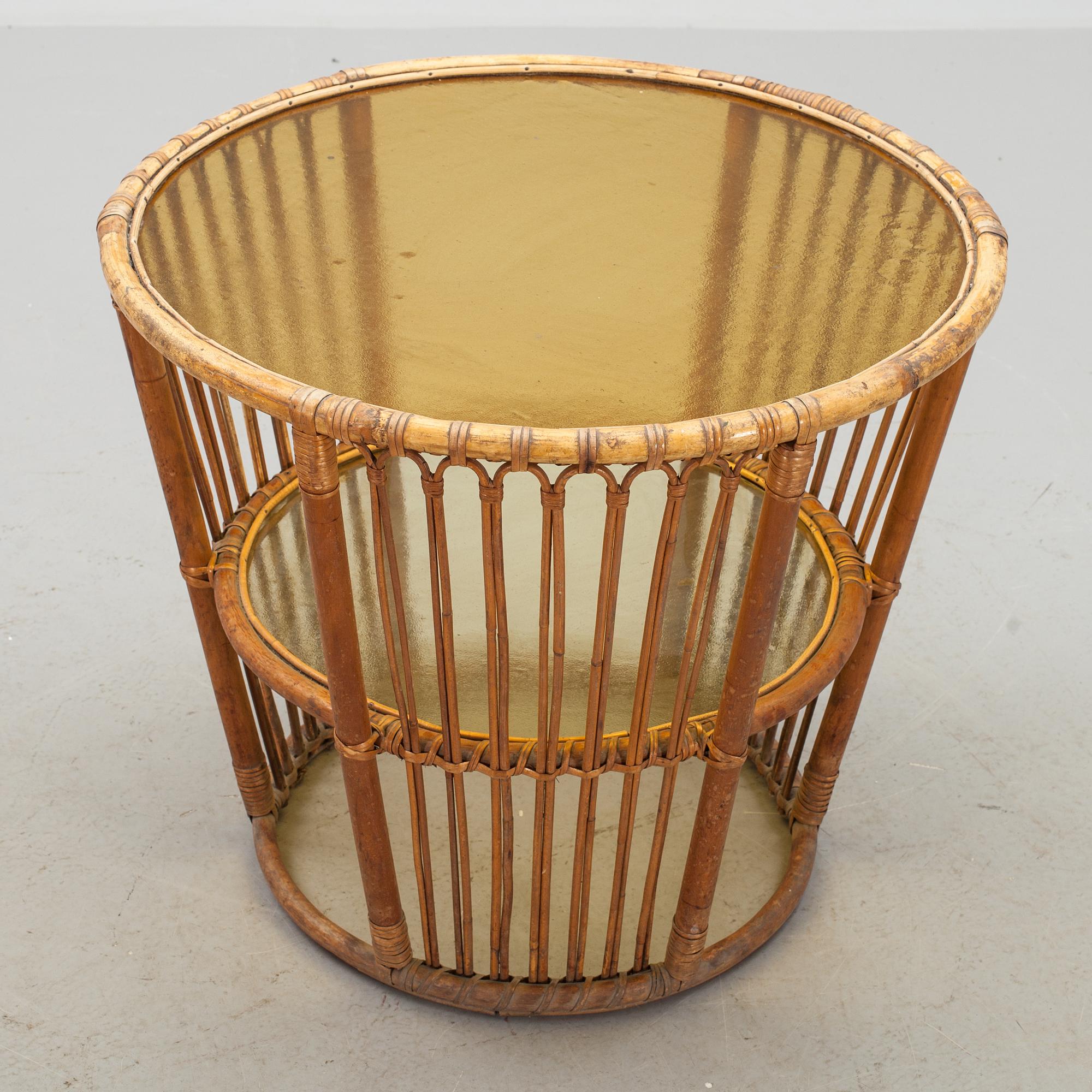 TRÄGÅRDSMÖBLER, 4 delar, 1900-talets mitt.