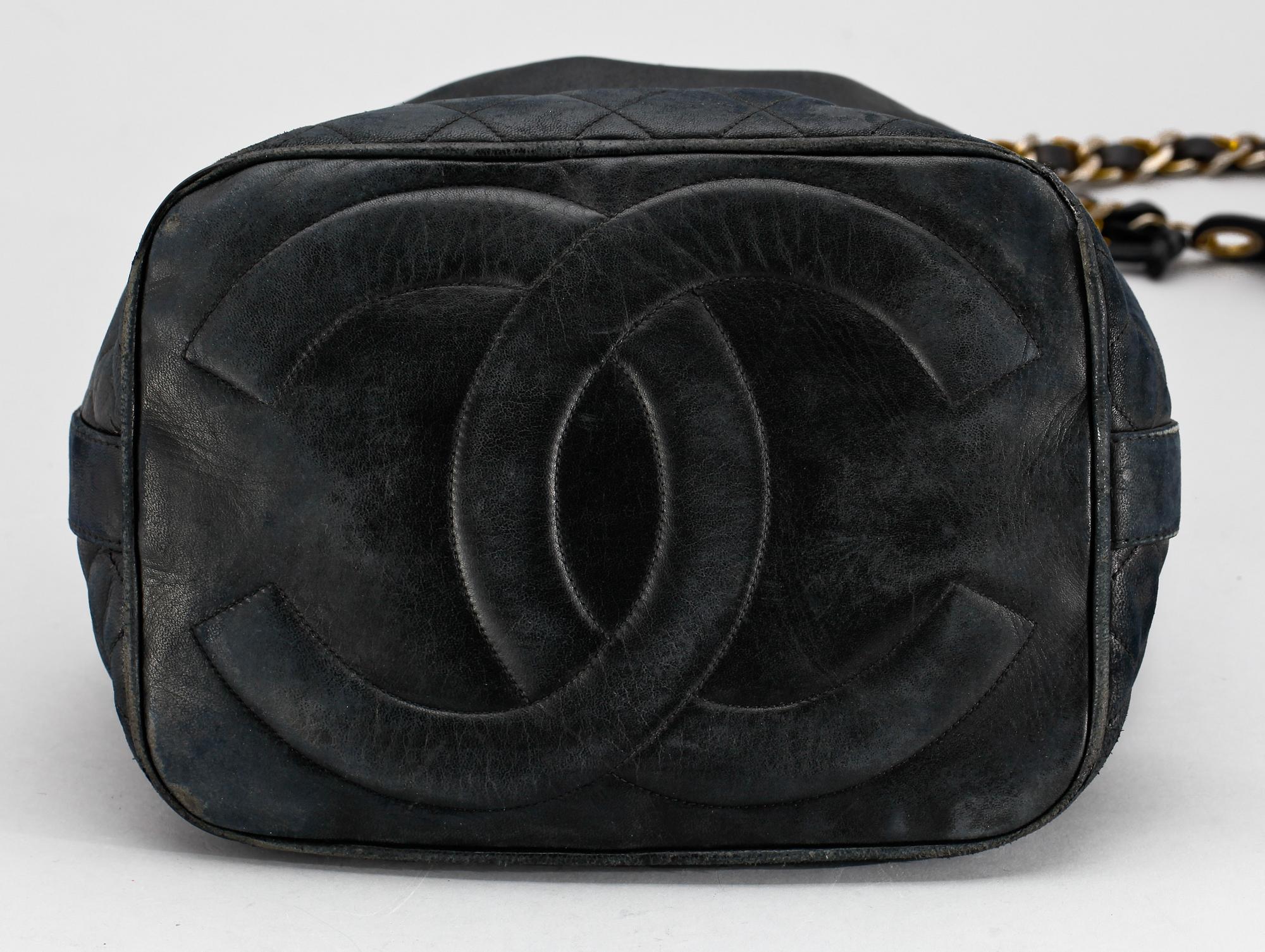 CHANEL, axelremsväska, 1970-tal.