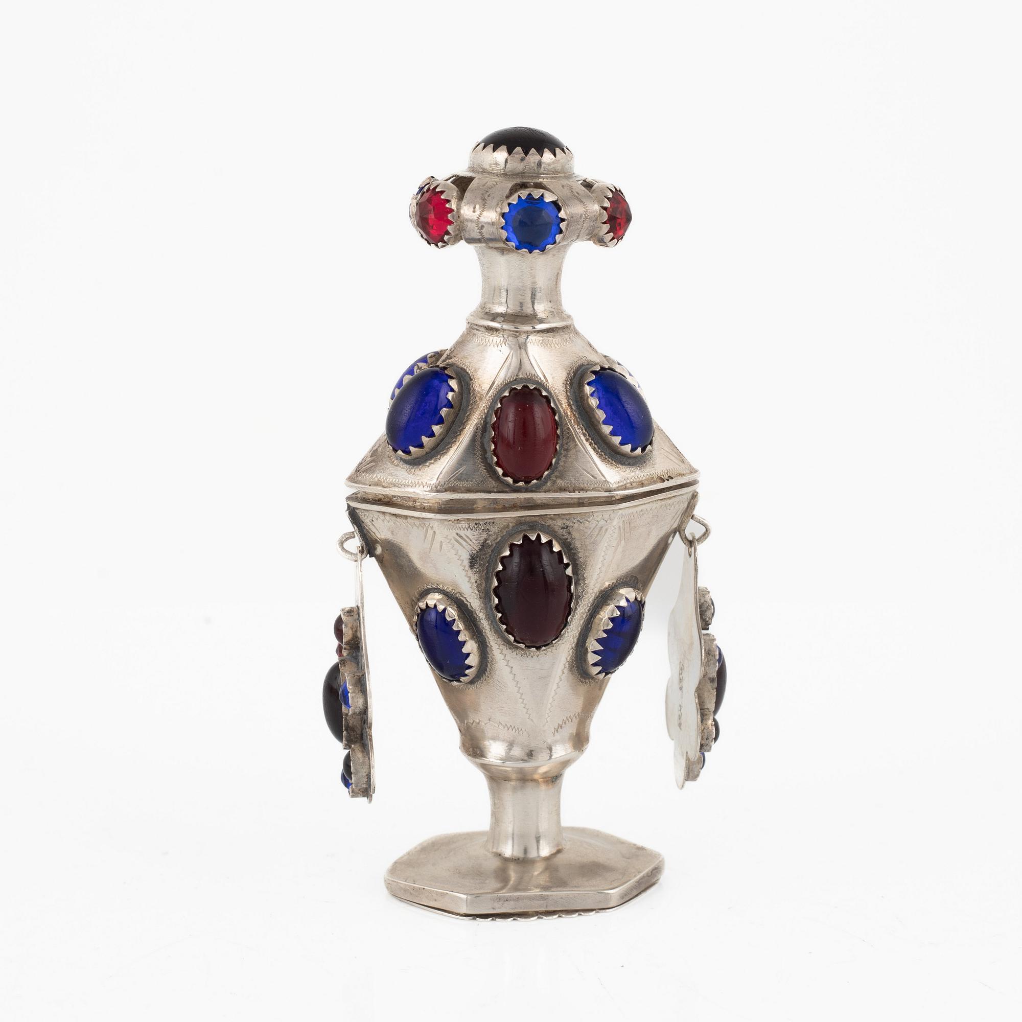 A Danish Silver Box, 'Hovedvandsegg', mark of FS Albertus, Copenhagen, early 20th Century.