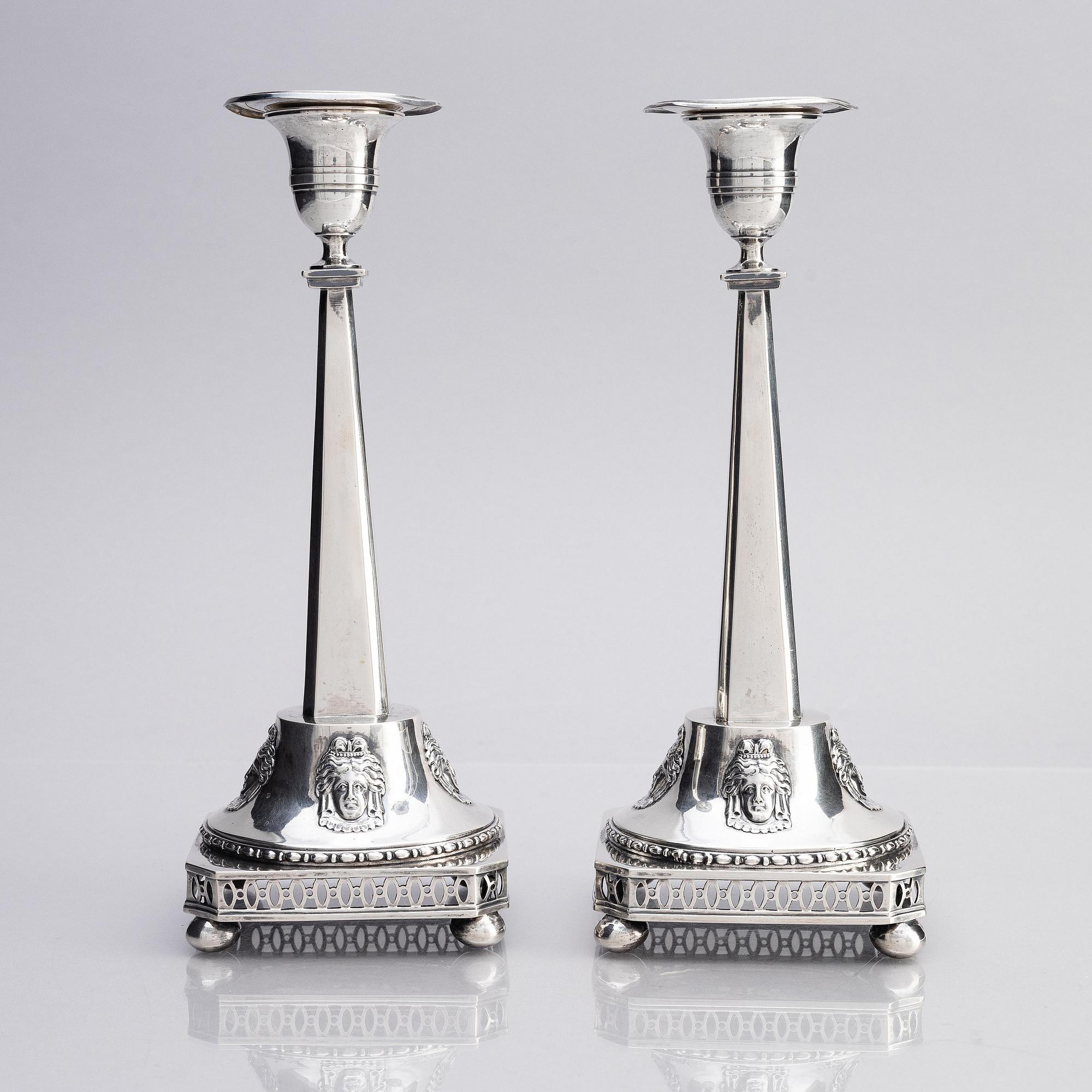 A pair of Swedish 18th century silver candlesticks, marks of Pehr Zethelius, Stockholm 1799.