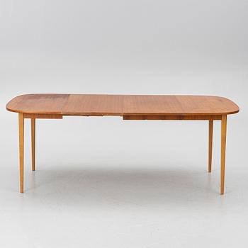Dining table with four chairs, 1950s/60s.
